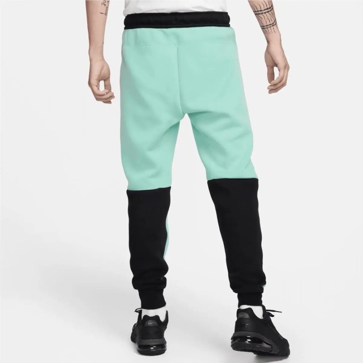 Nike clothing - Nike Tech - Tech - Green 0