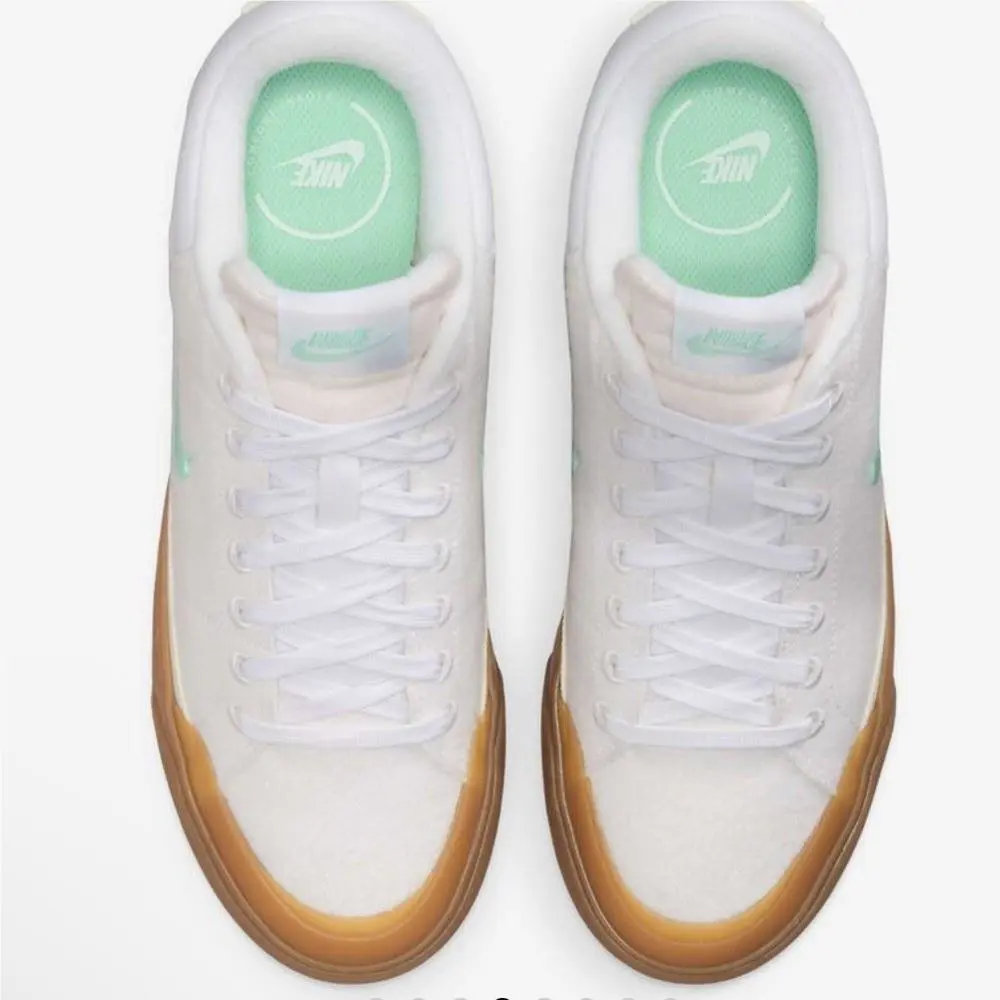 Nike shoes - White 10