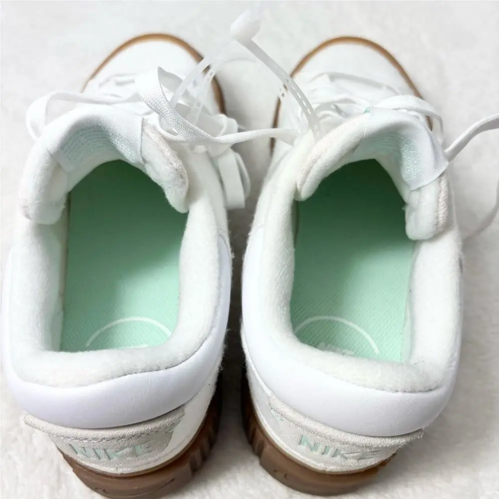 Nike shoes - White 7