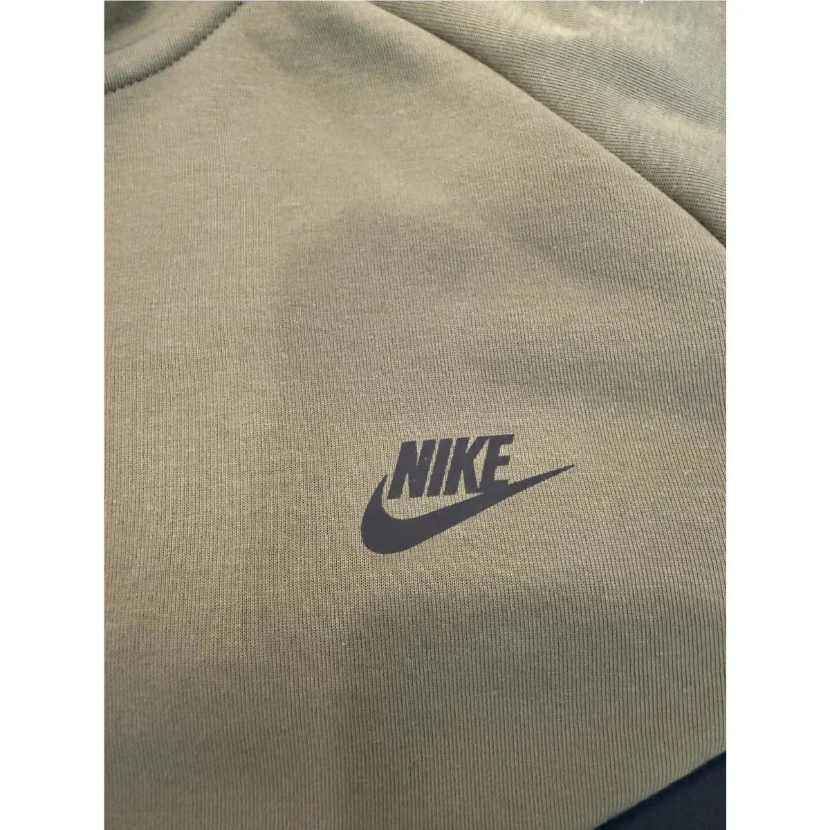 Nike clothing - HV0949-222 - HV0949-222 - Green 3