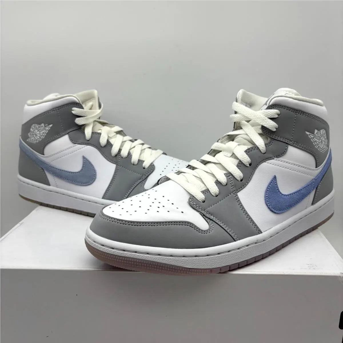 Nike shoes - Nike Air Jordan 1 Mid - BQ6472105 - White Wolf Gray (UPC: 195238846237) 2
