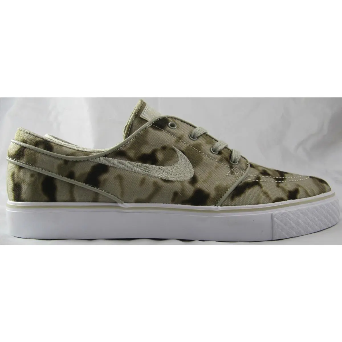 Nike SB Zoom Stefan Janoski 333824 207