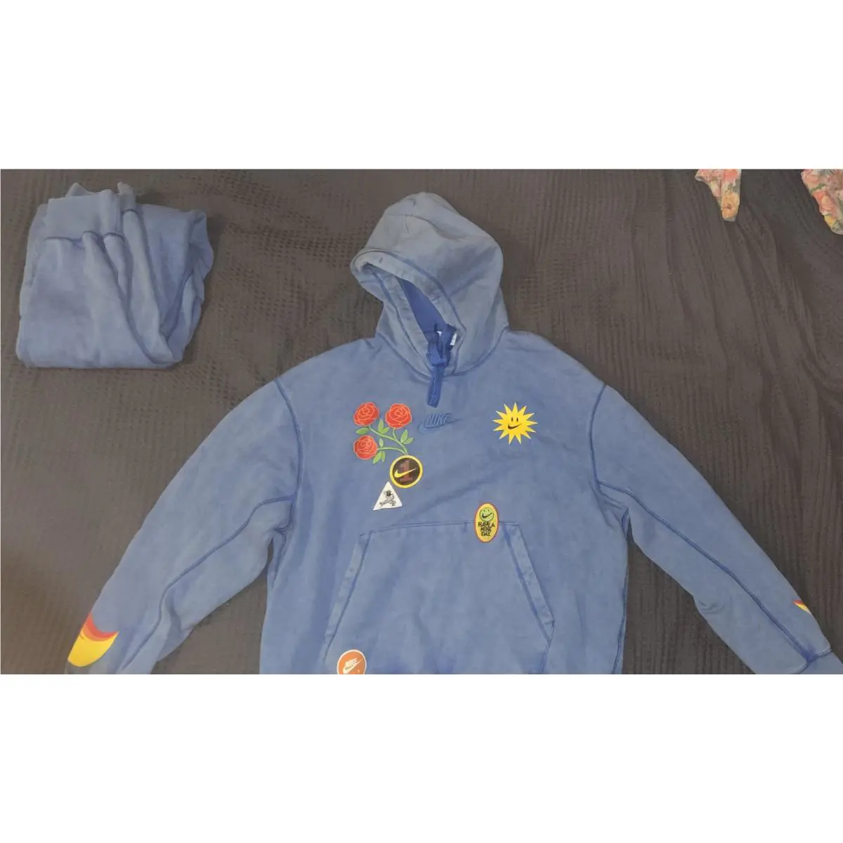 Nike “have A Nike Day” Patch Hoodie Pants DZ3053-480/481 - Sample W/ Tag