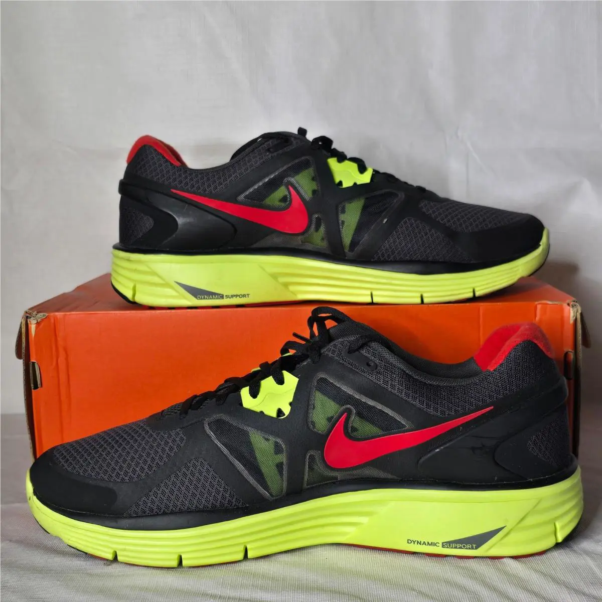 Nike Lunarglide 9 Mens Running Black Neon Red Dynamic Support Sz 14 DS Nos 2011