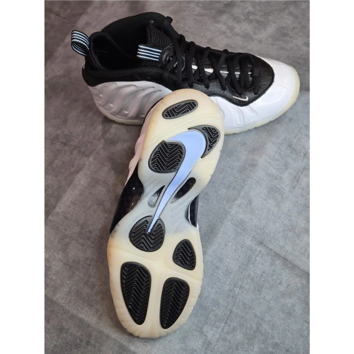 Nike shoes - White 5