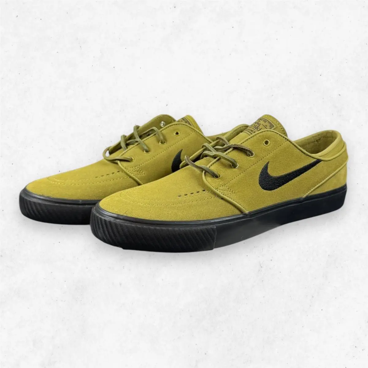 Nike shoes - Green 3
