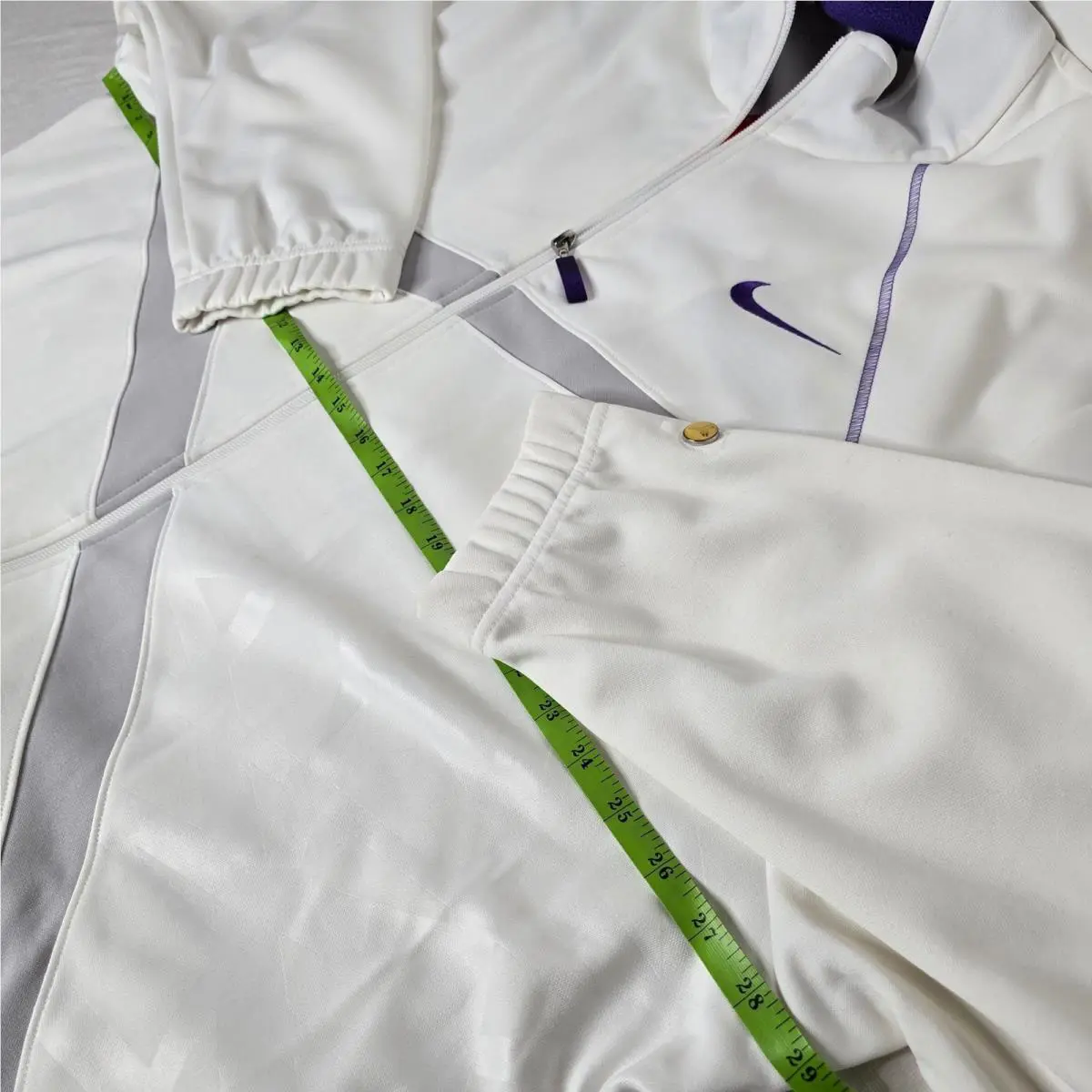 Nike clothing - Nike AeroLoft - AeroLoft - White 8