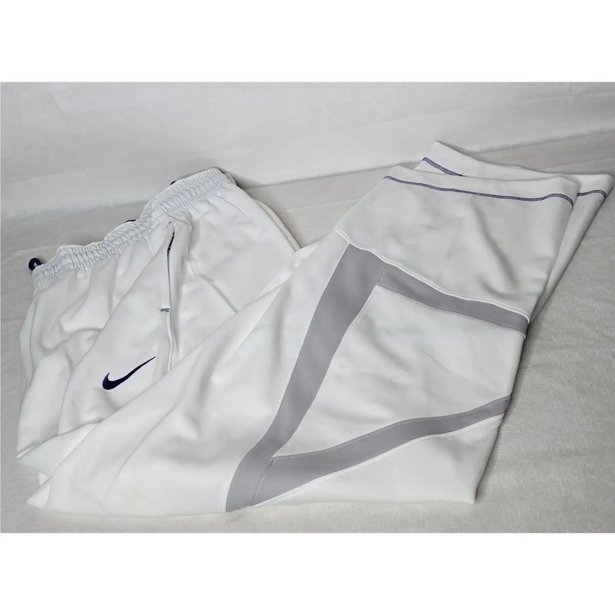 Nike clothing - Nike AeroLoft - AeroLoft - White 10