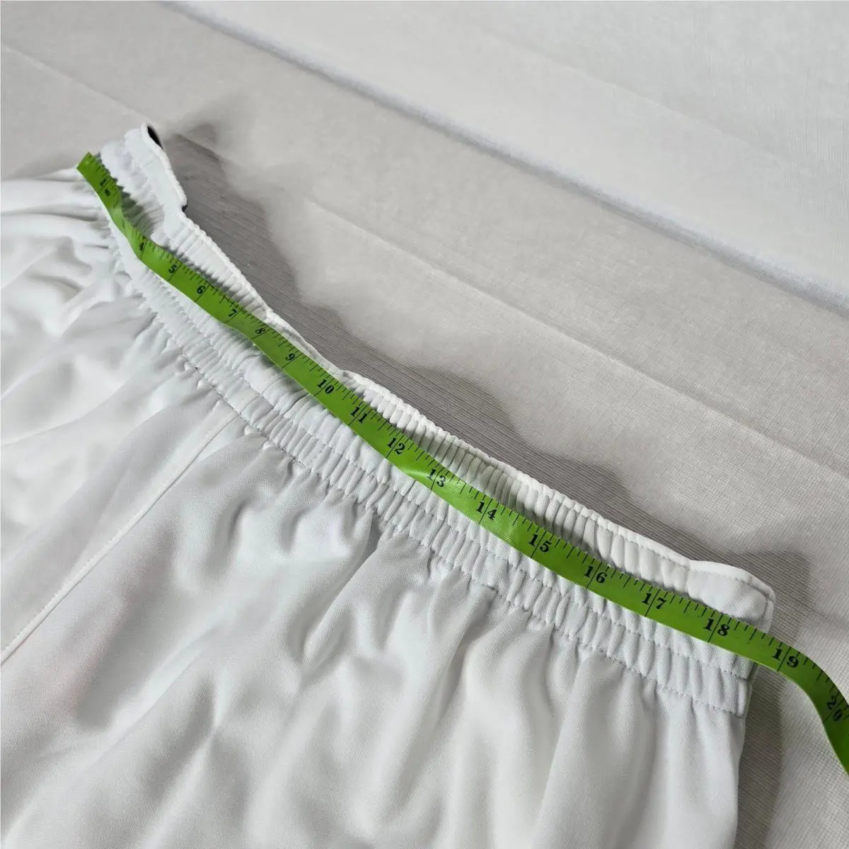 Nike clothing - Nike AeroLoft - AeroLoft - White 12