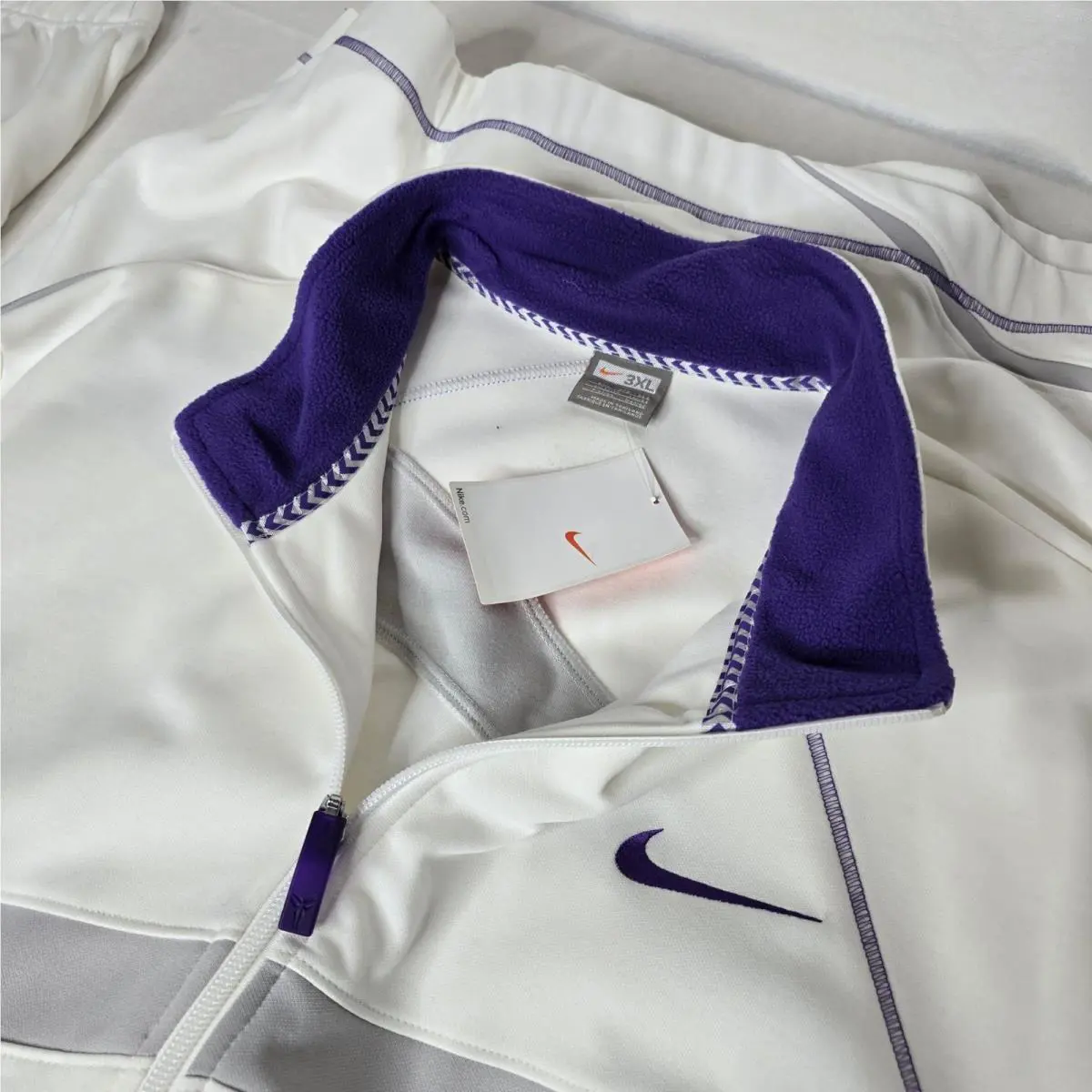 Nike clothing - Nike AeroLoft - AeroLoft - White 2
