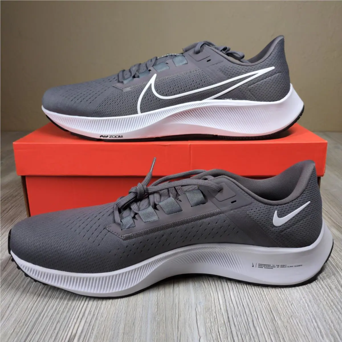 Nike shoes - Gray 0