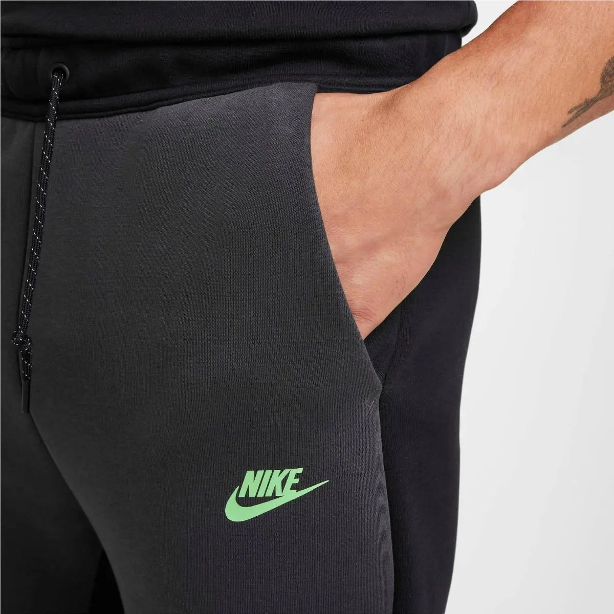 Nike clothing - Nike Tech - Tech - HV0959015 - Gray 1