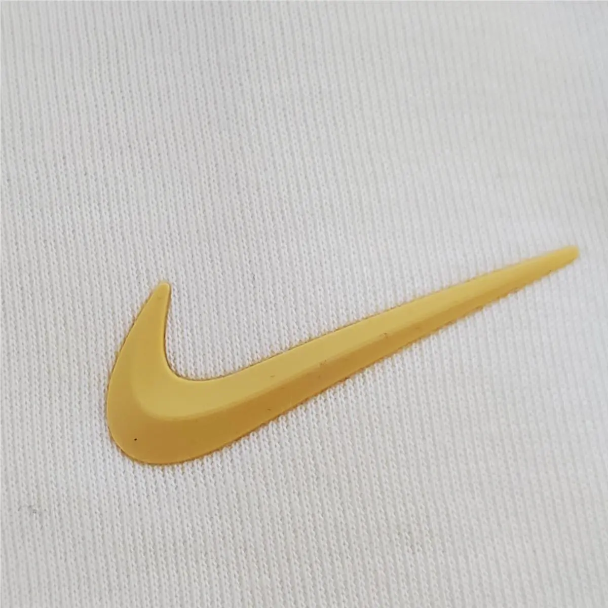 Nike clothing - Yellow 3