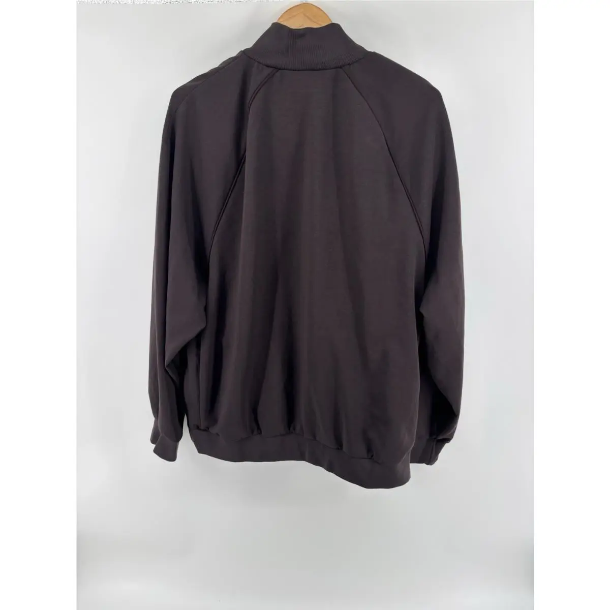 Nike clothing - Currant 3