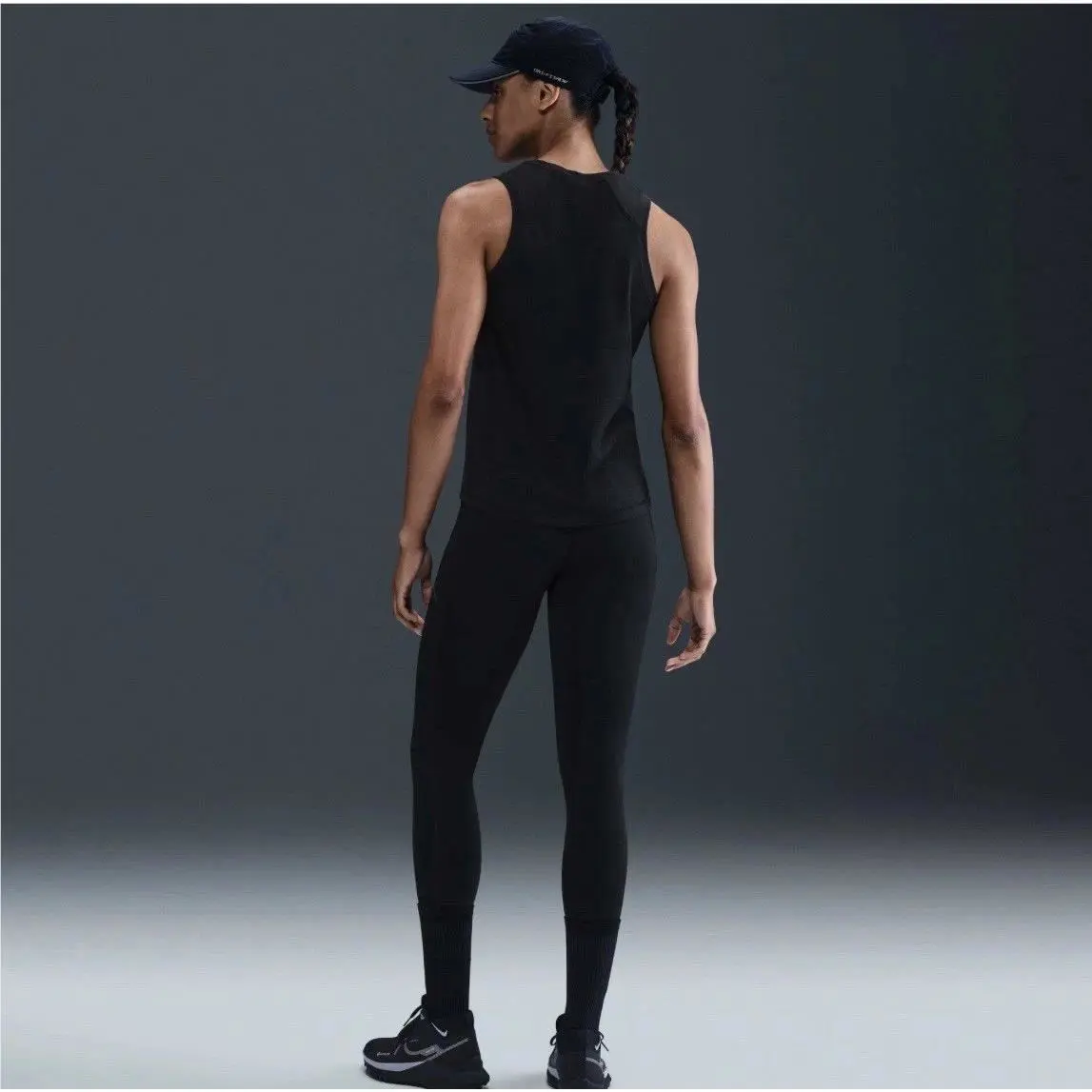 Nike clothing - Black 1
