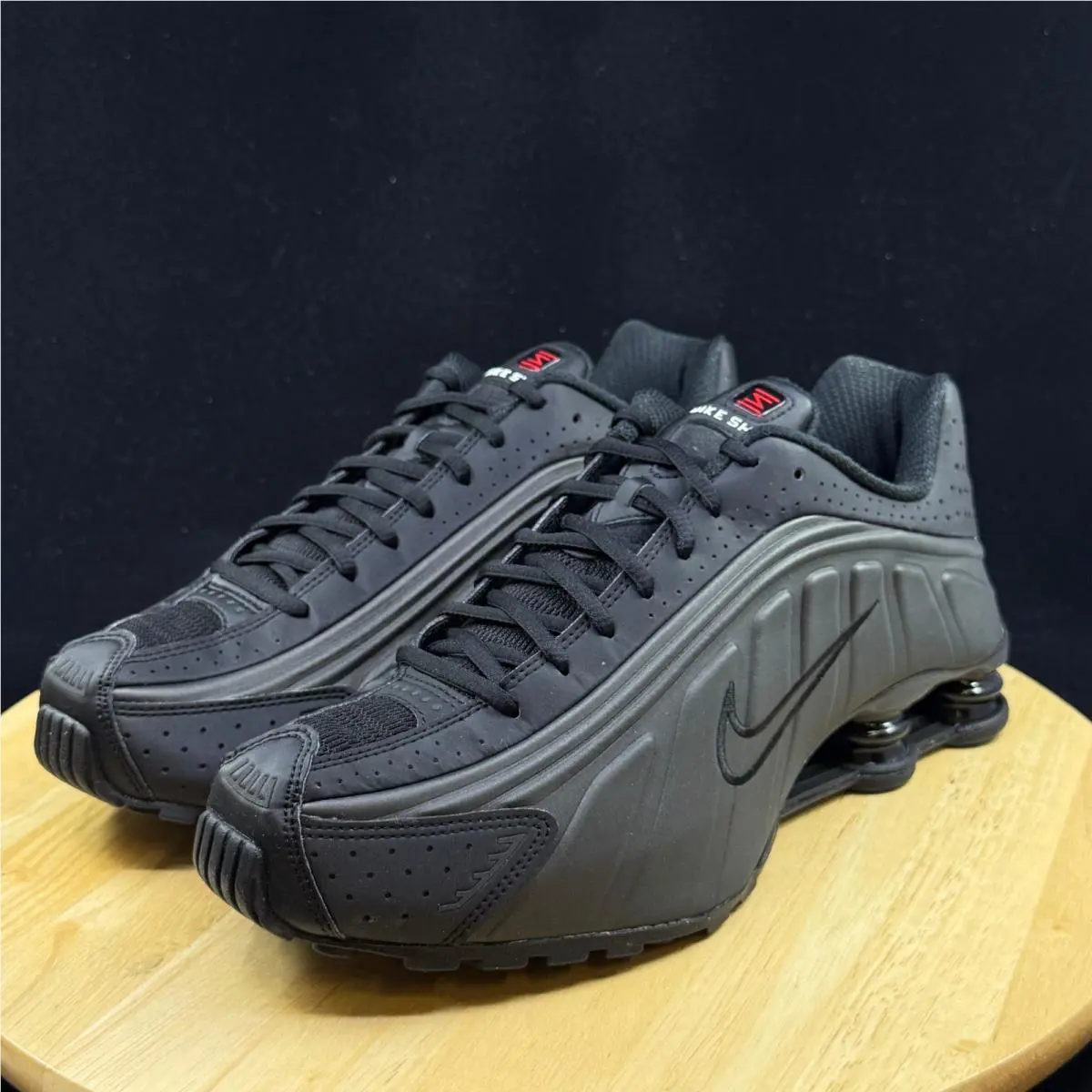 Nike shoes - Black 5