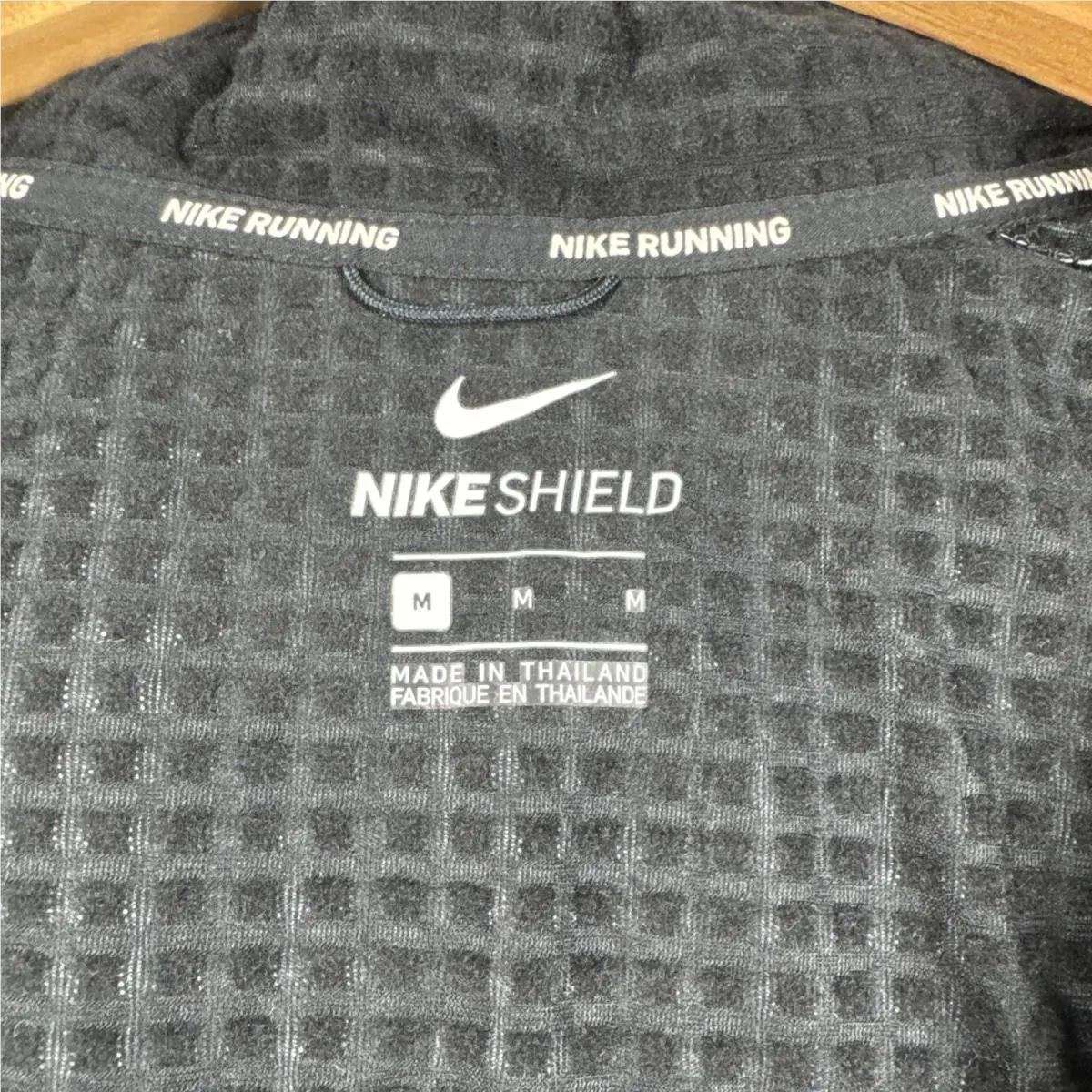 Nike clothing - Nike Shield - Shield - Black 7