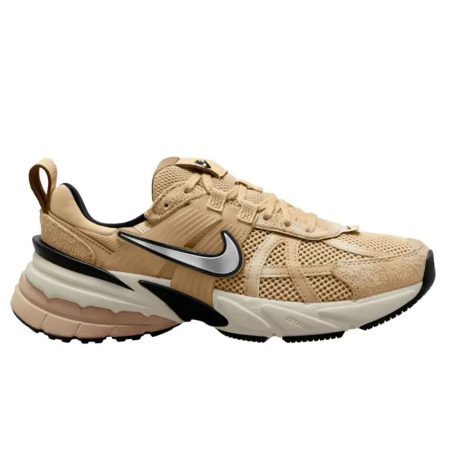 Nike V2K Run Sneaker Running Shoes Sesame FN6703-200 US Womens 9 / Mens 7.5