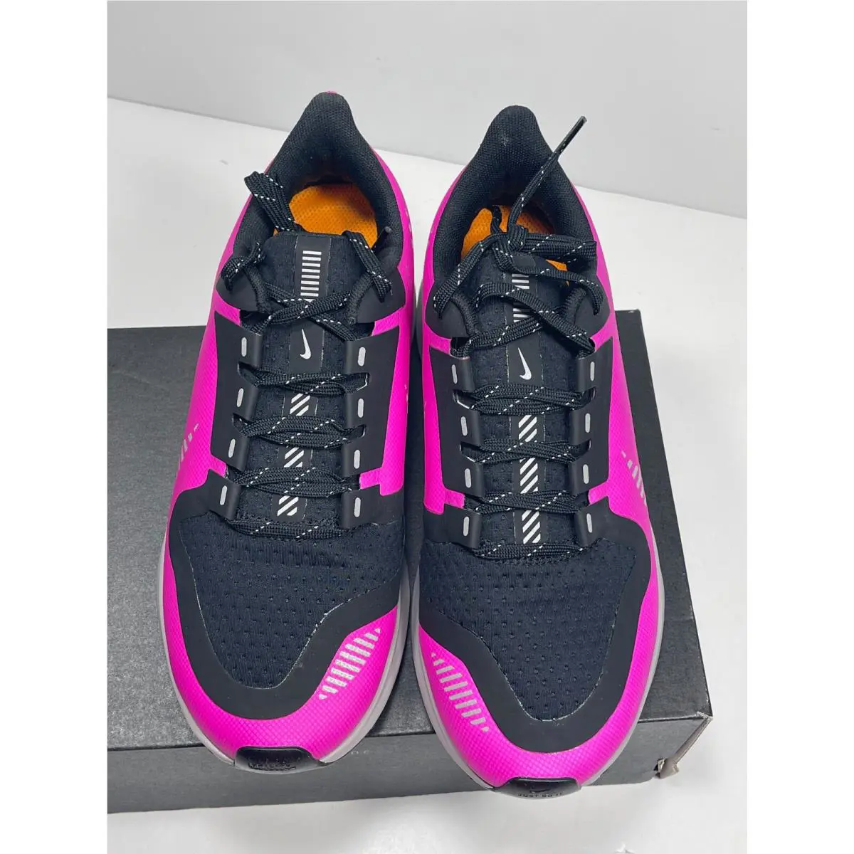 Nike shoes - Pegasus 36 Shield - Pegasus Shield - AQ8006 600 - Fire Pink - Silver Black (UPC: 193151462855) 2