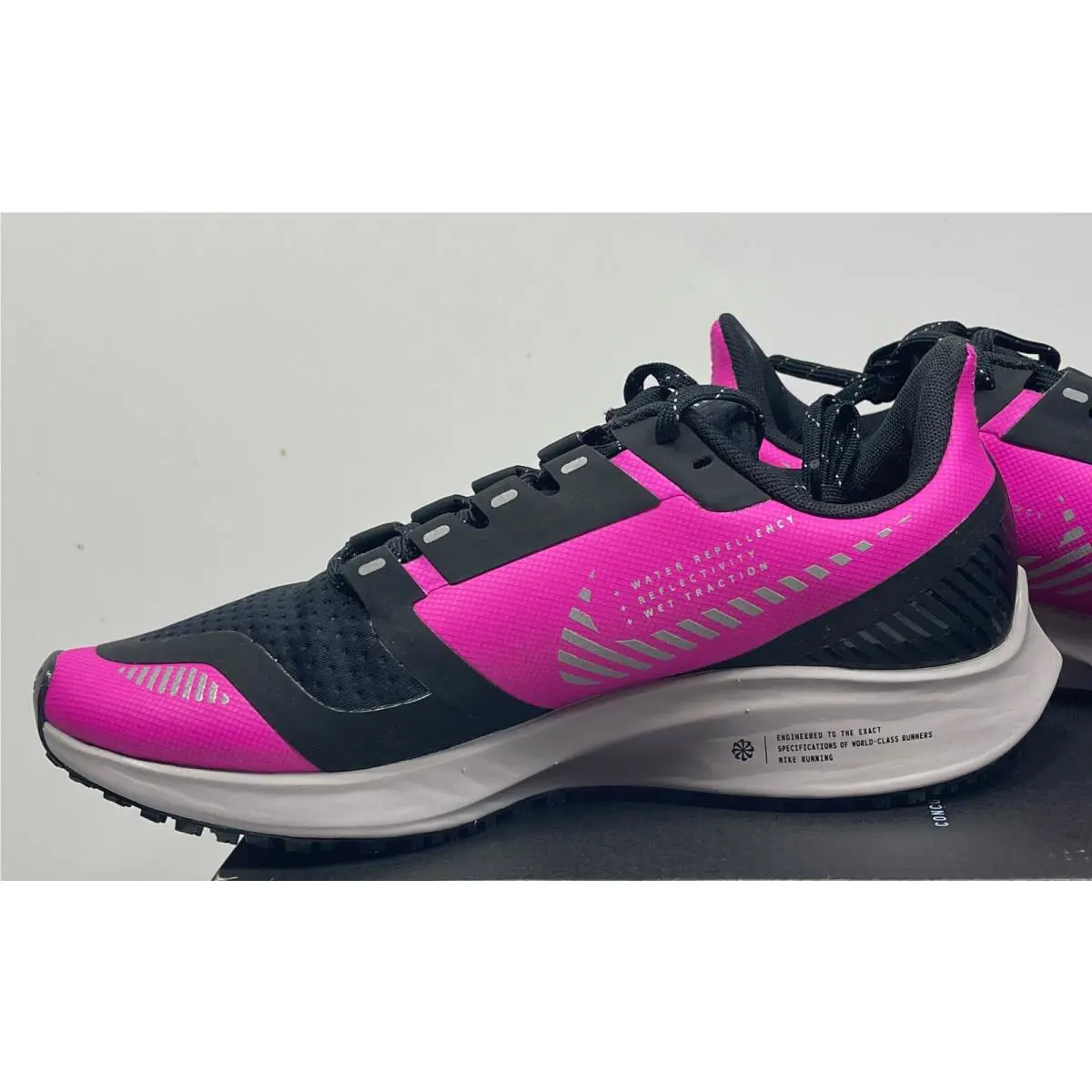 Nike shoes - Pegasus 36 Shield - Pegasus Shield - AQ8006 600 - Fire Pink - Silver Black (UPC: 193151462855) 4