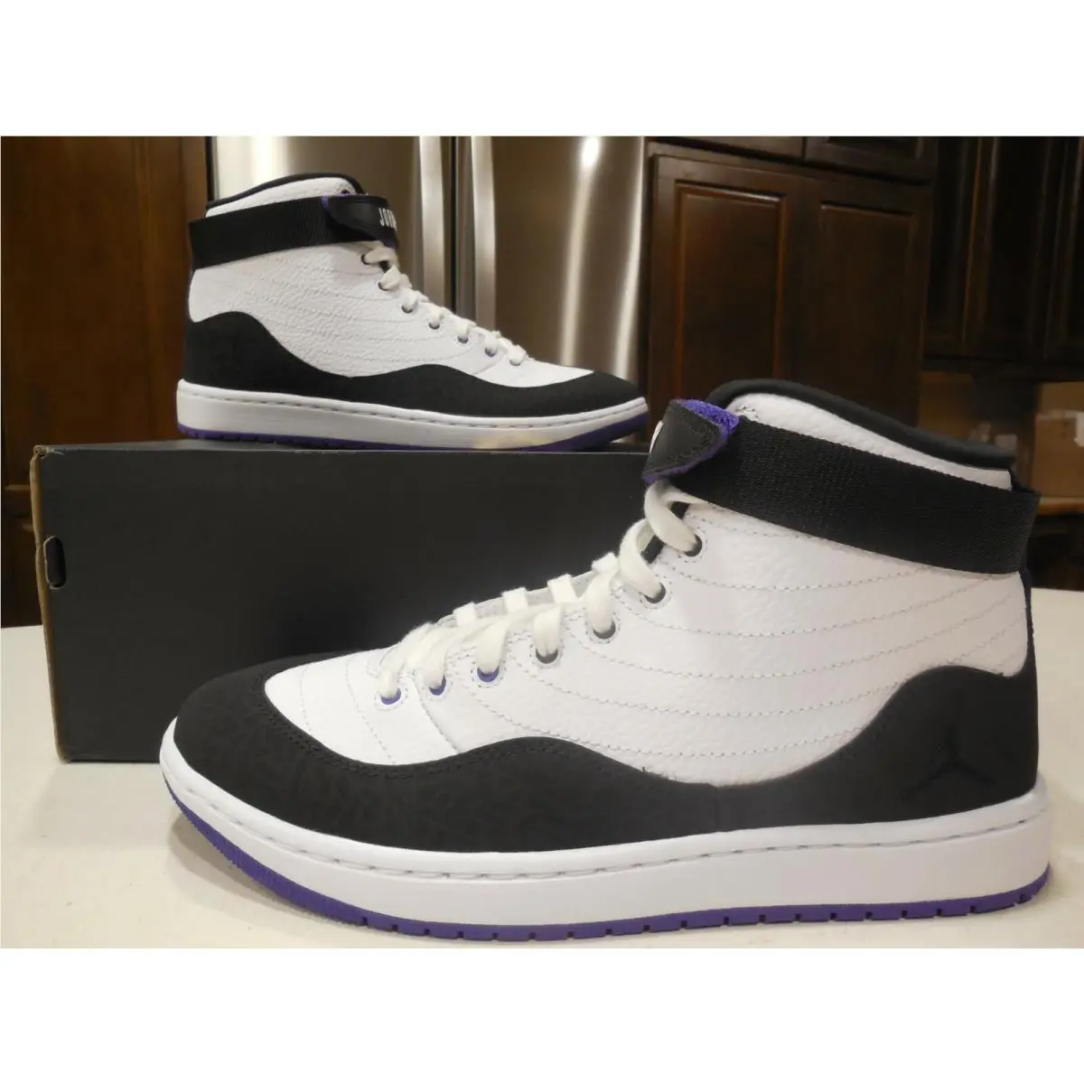 Men`s Nike Air Jordan KO 23 Shoes -reg Style AR4493 100- Size 13 -new
