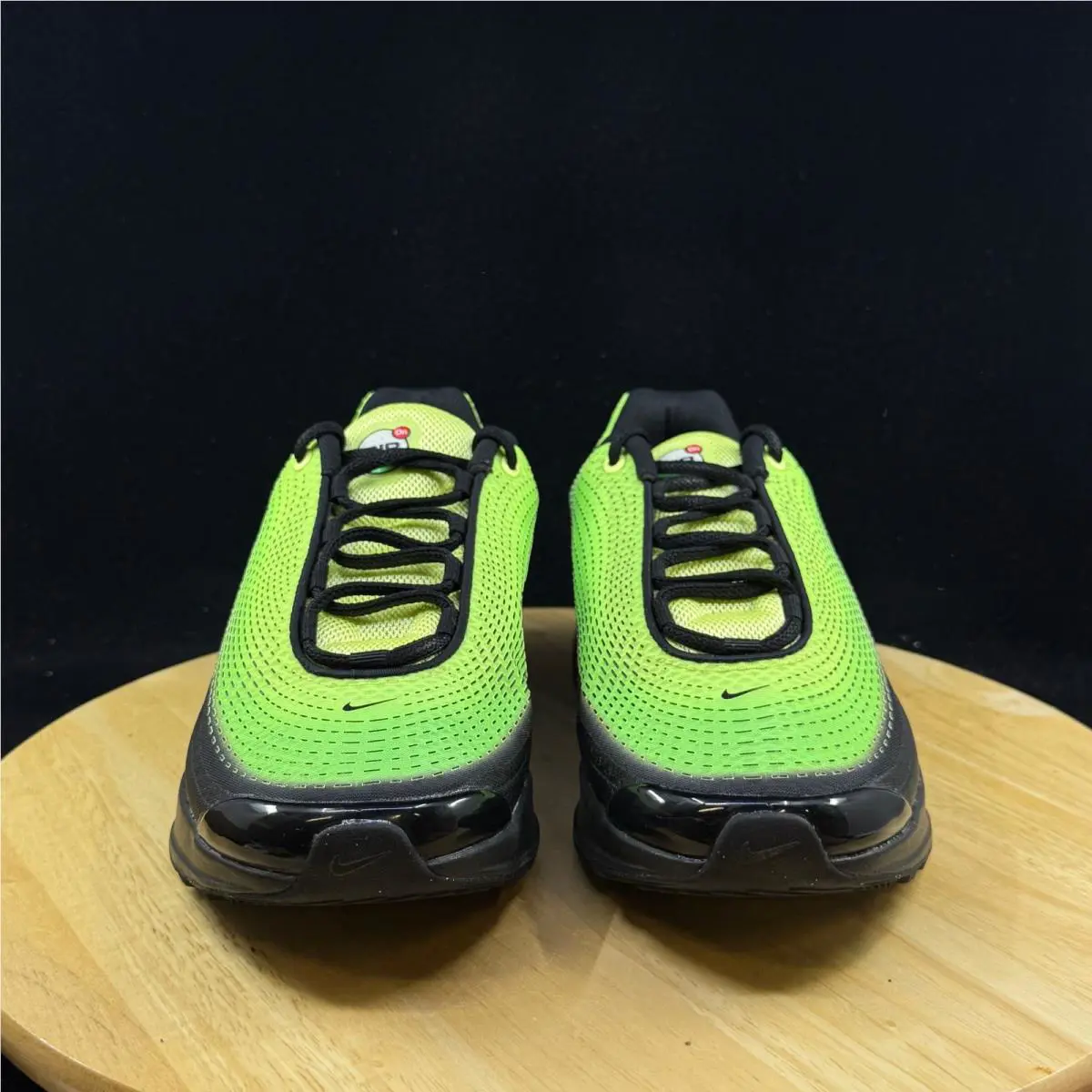 Nike shoes - Green 1