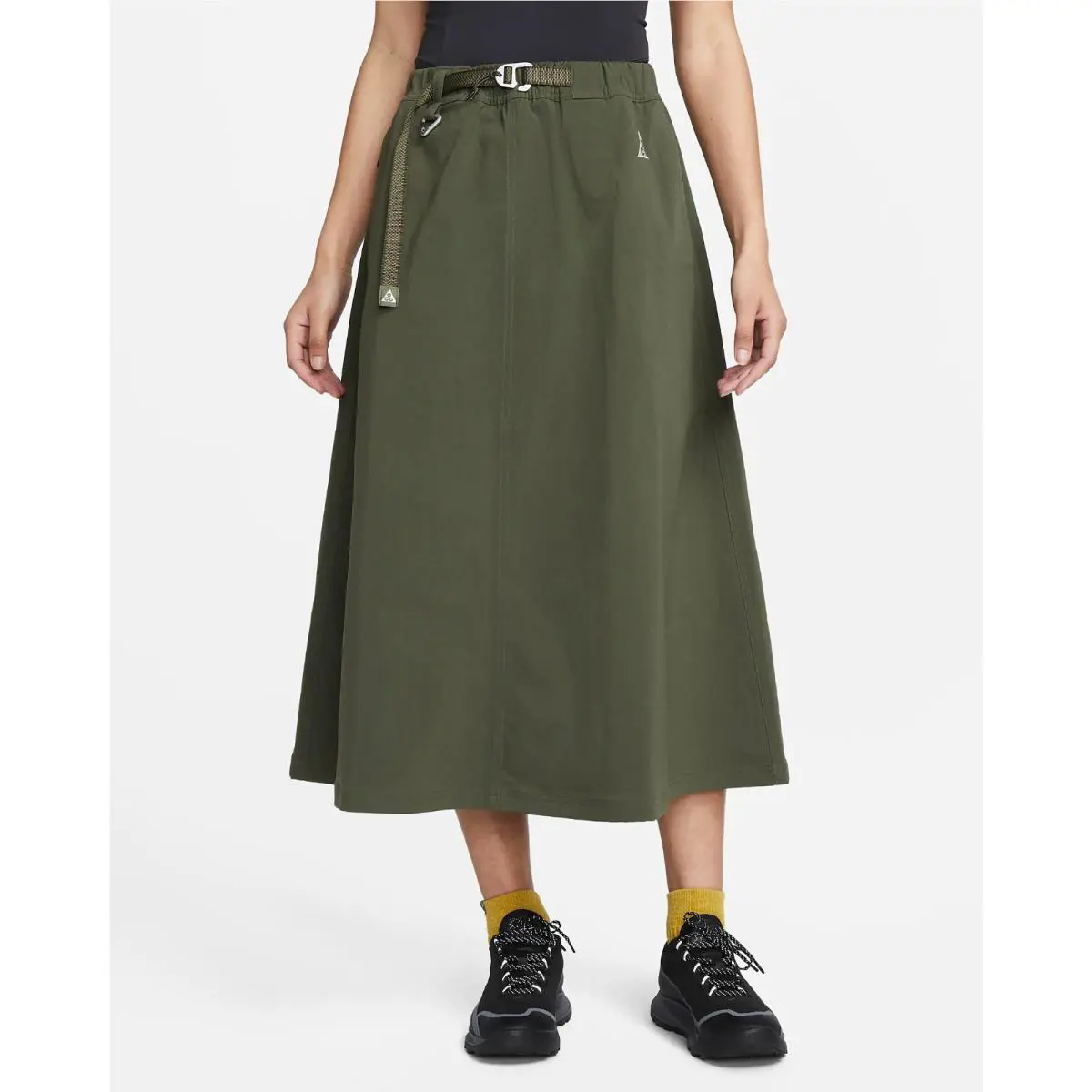 Nike Women`s Acg Trail Skirt Style DN5487-325 Cargo Khaki/medium Olive Small