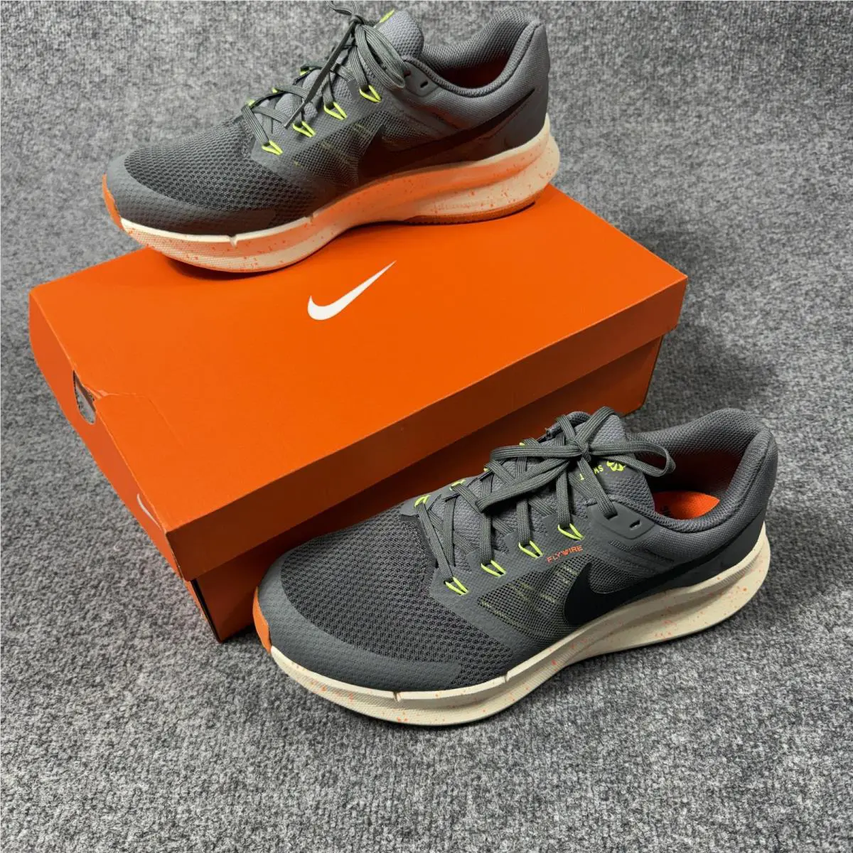 Nike Run Swift 3 Shoes Mens Size 11.5 Gray Black Running Sneakers HV5226-068