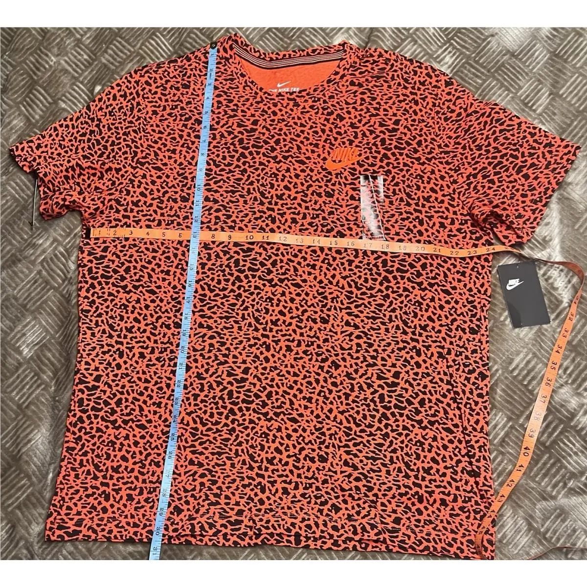 Nike clothing - NSW LAVA FOAMPOSITE T-Shirt - NSW LAVA FOAMPOSITE - CW4712-696 - Habanero Red/Black, Manufacturer: Habanero Red/Black 0