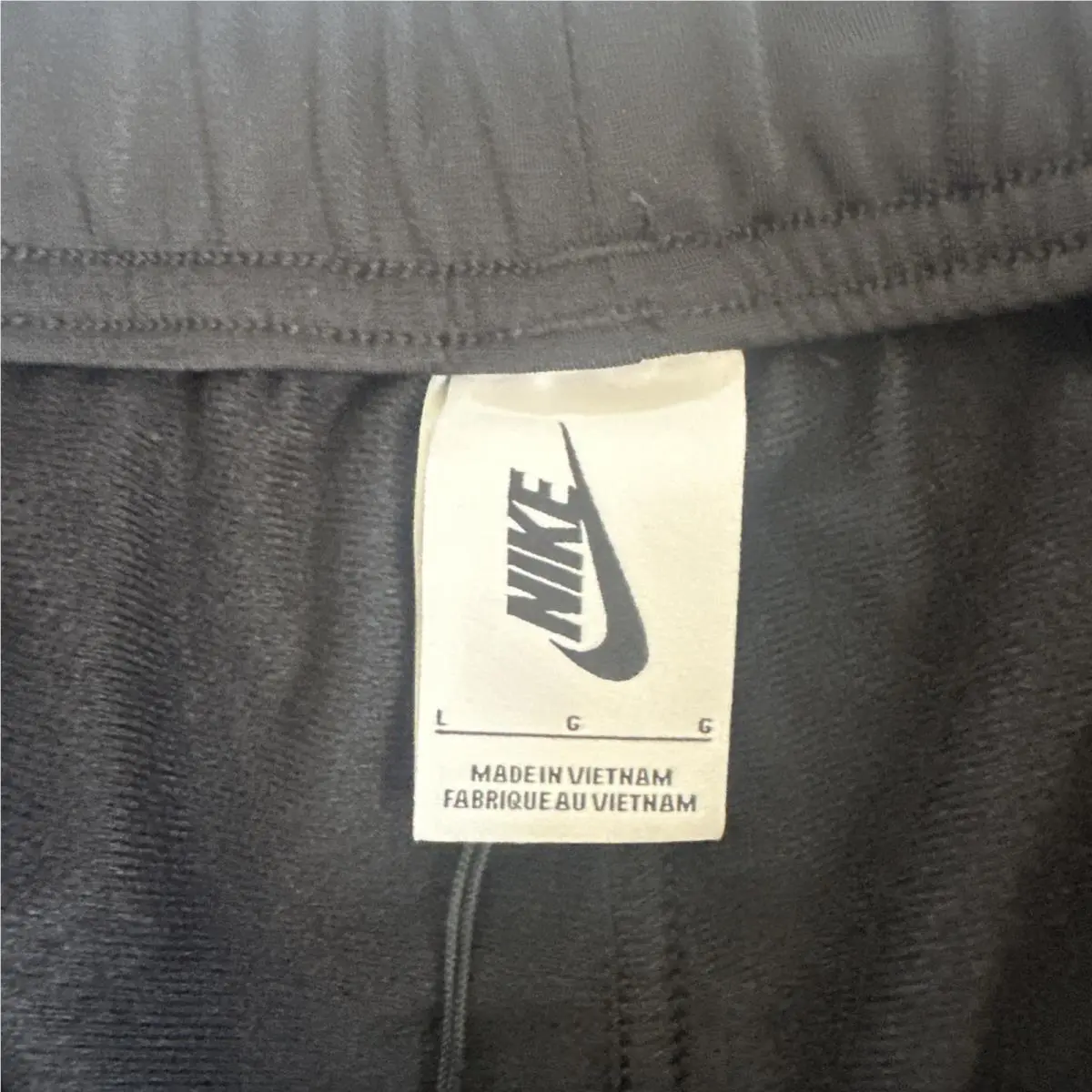 Nike clothing - Black 1