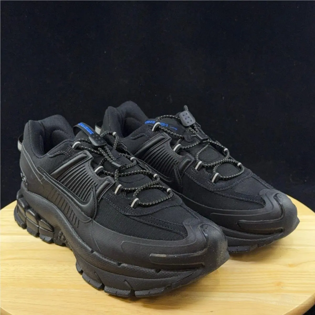 Nike shoes - Black 0