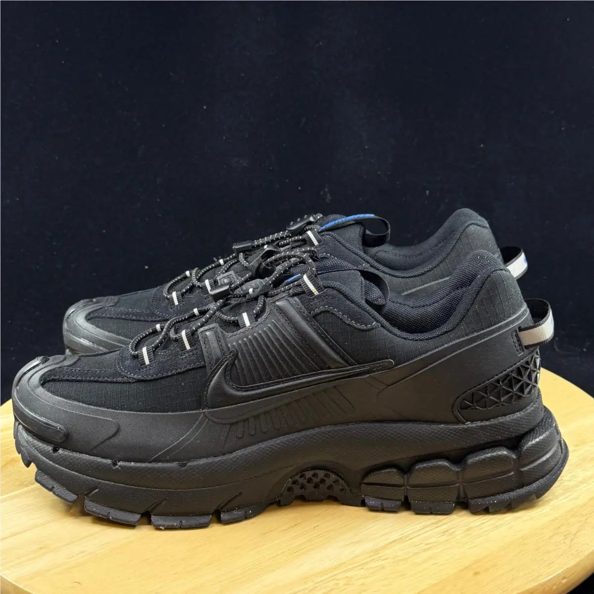 Nike shoes - Black 6
