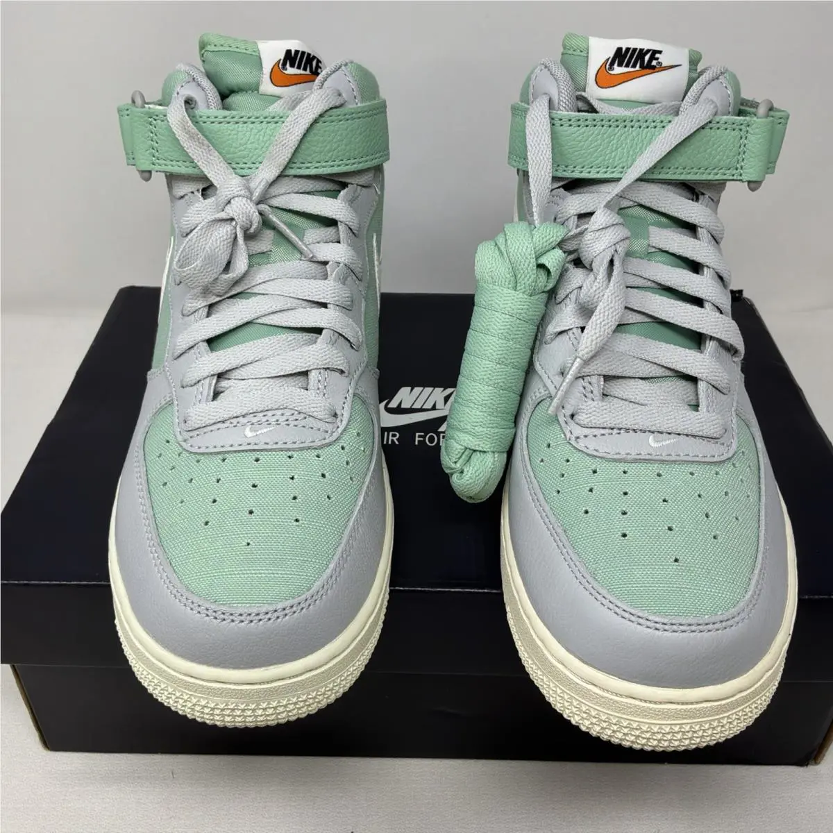 Nike shoes - Nike Air Force 1 Mid - White & Green (UPC: 196149454542) 1