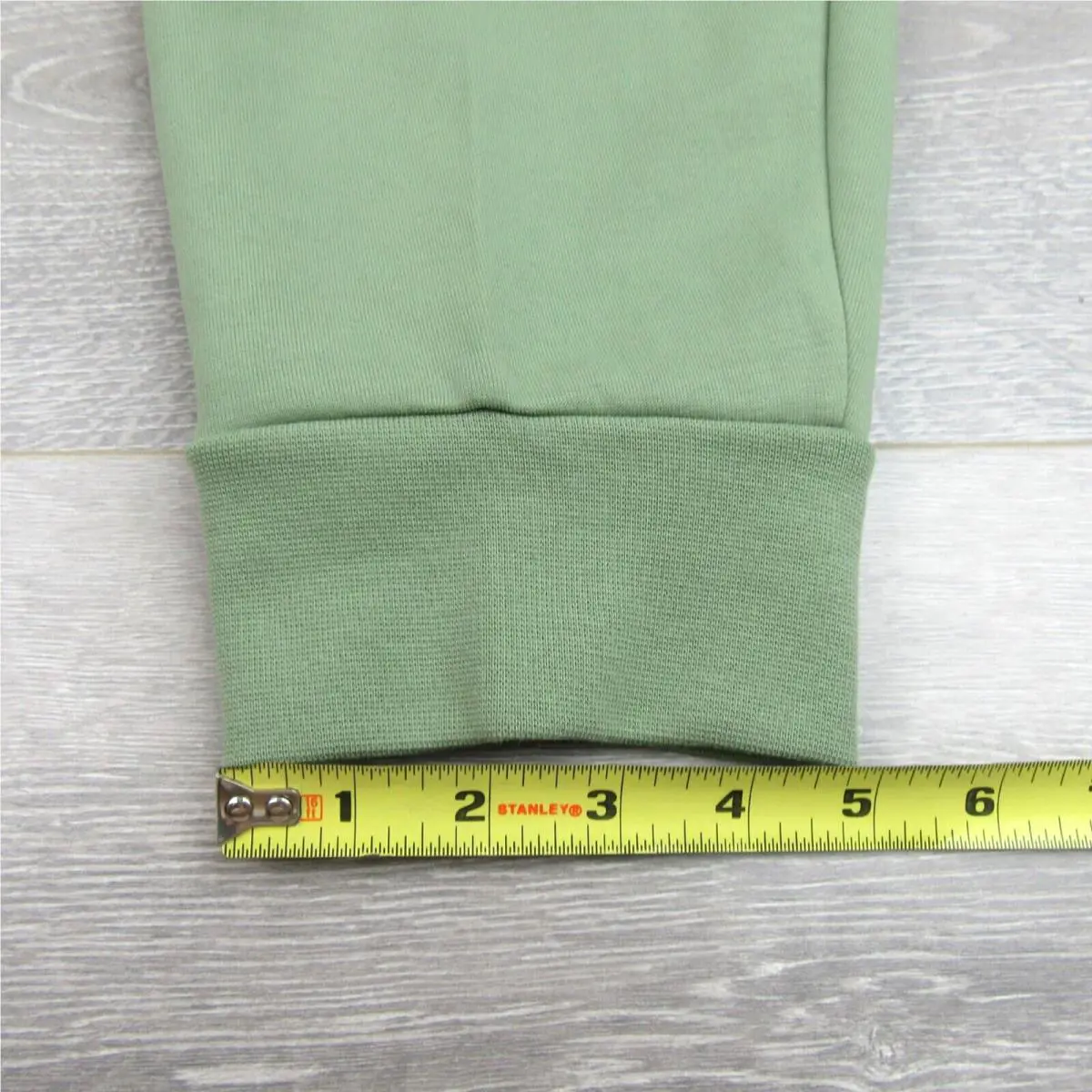 Nike clothing - Sportswear Tech - Sportswear Tech - DX0581-386 - Green (UPC: 196156750859) 3