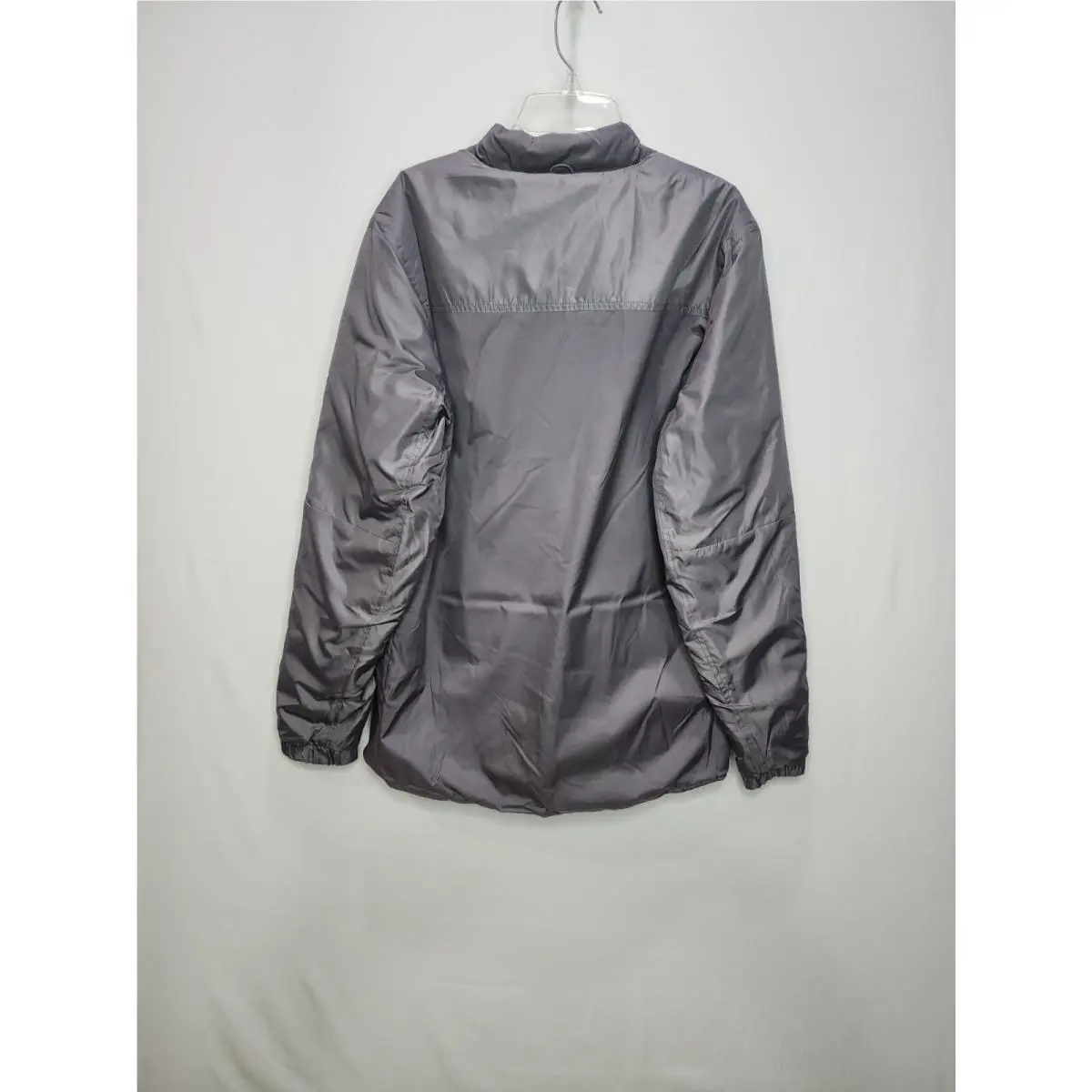 Nike clothing - Gray (UPC: 887225803674) 0