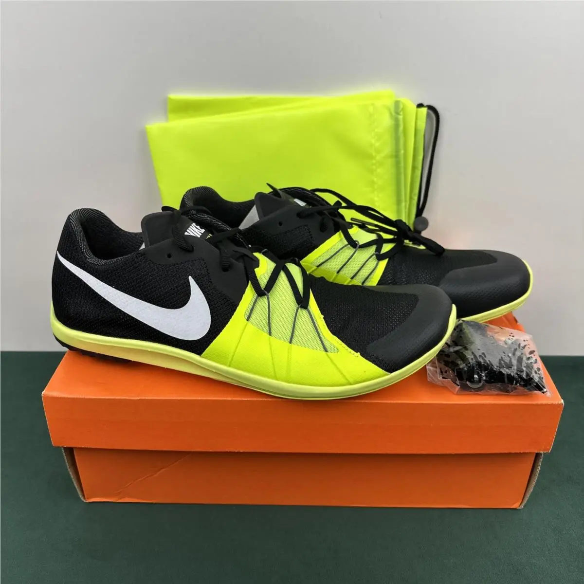 Nike Zoom Forever XC 5 Spikes Mens 10.5 Black Volt 904723-017
