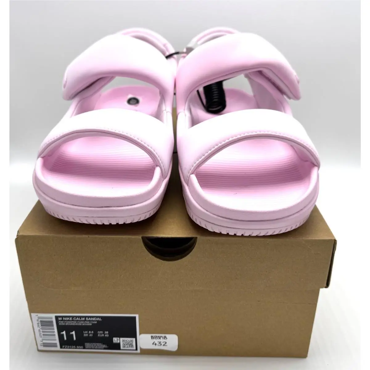 Nike shoes - Pink (UPC: 00197862603033) 1