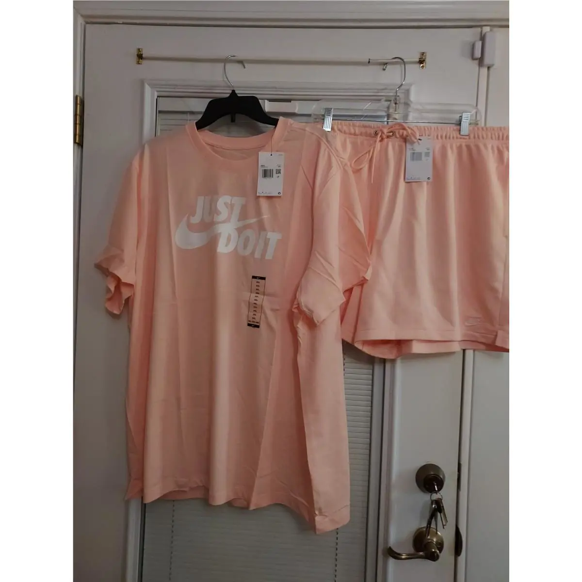 Nike Size 3X Guava Ice Sportswear Club Knit Short Set 5
