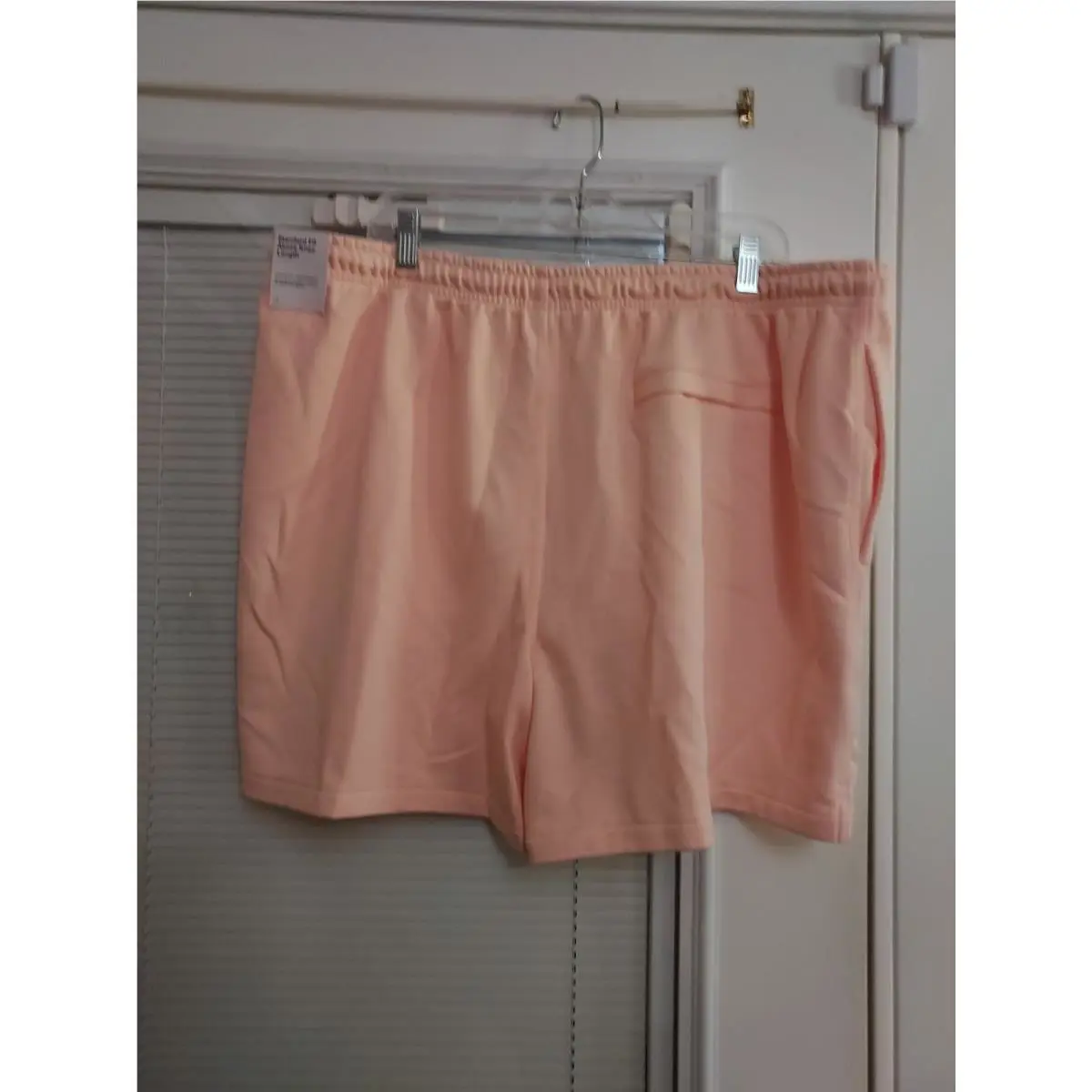Nike clothing - Guava Ice 10
