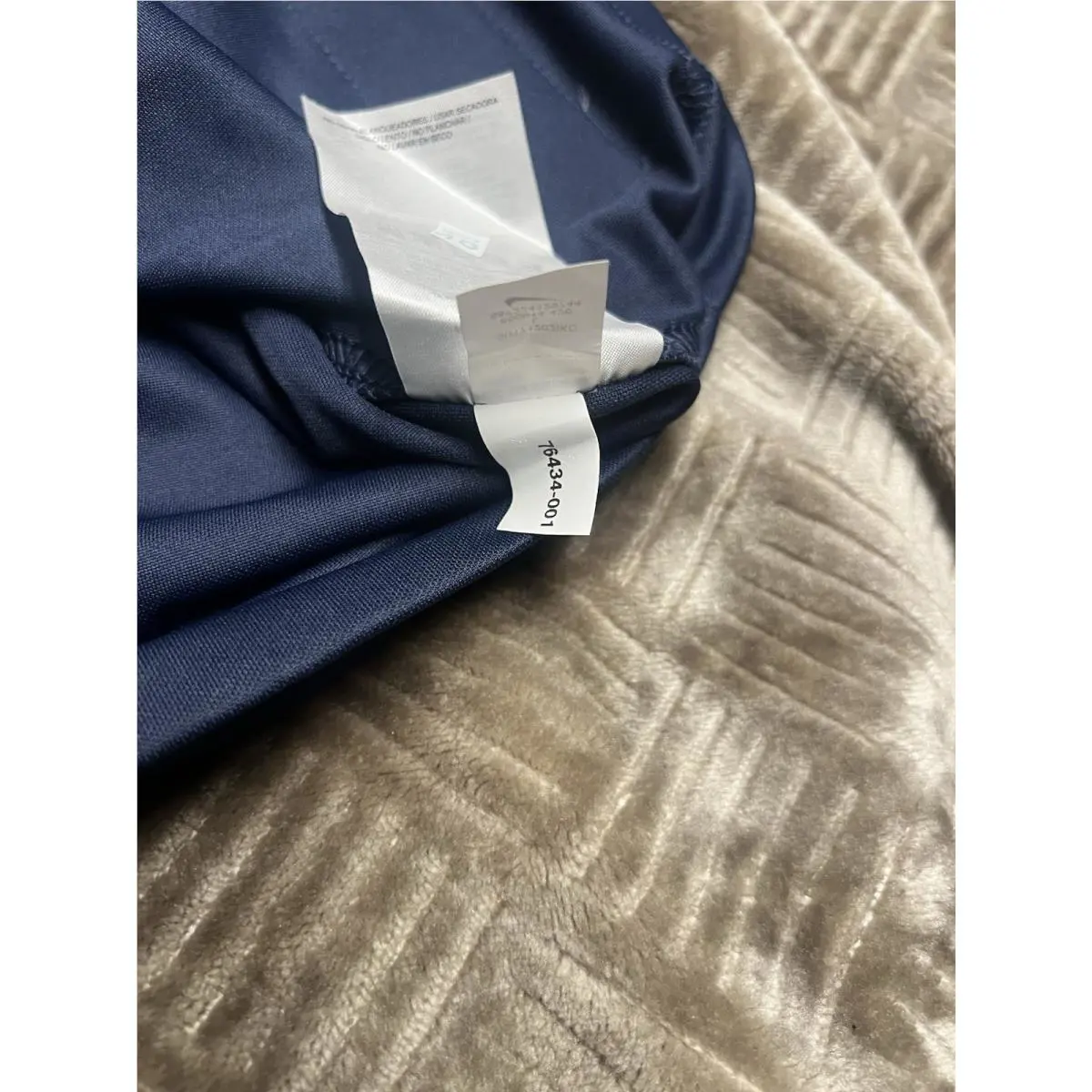 Nike clothing - 850914426 - 850914426 - Blue (UPC: 887224207756) 4