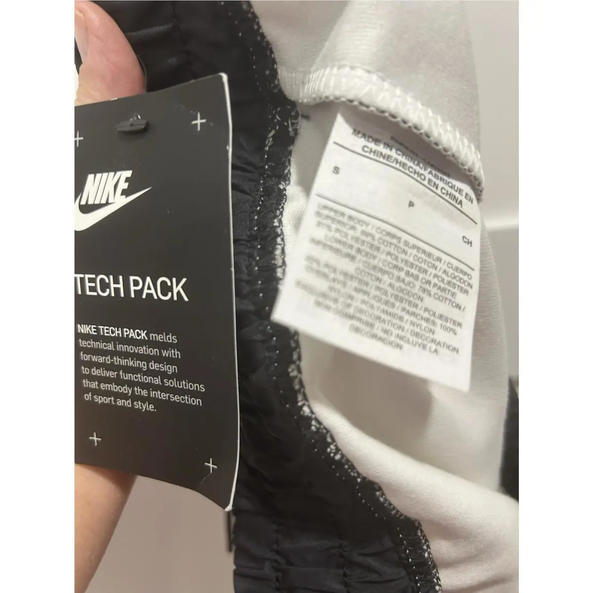 Nike clothing - 831719100 - 831719100 - White (UPC: 888409358997) 4