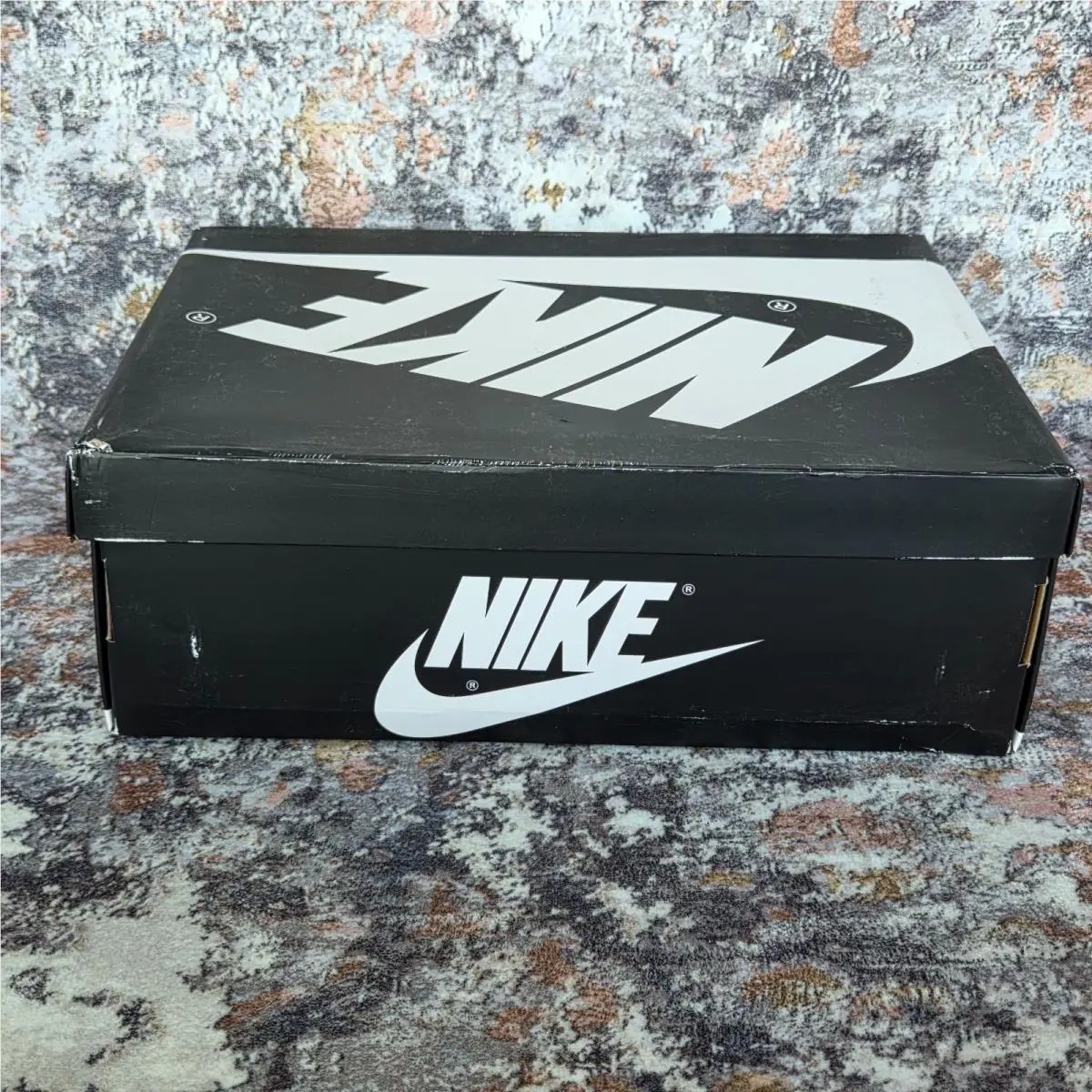 Nike shoes - Nike Air Jordan 1 - Air - Black White 16