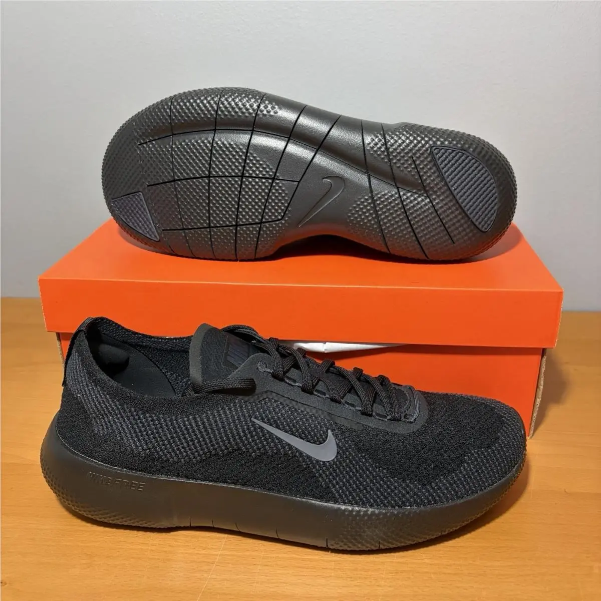 Nike shoes - Nike Free 2025 - Free - HF1078-001 - Black 1