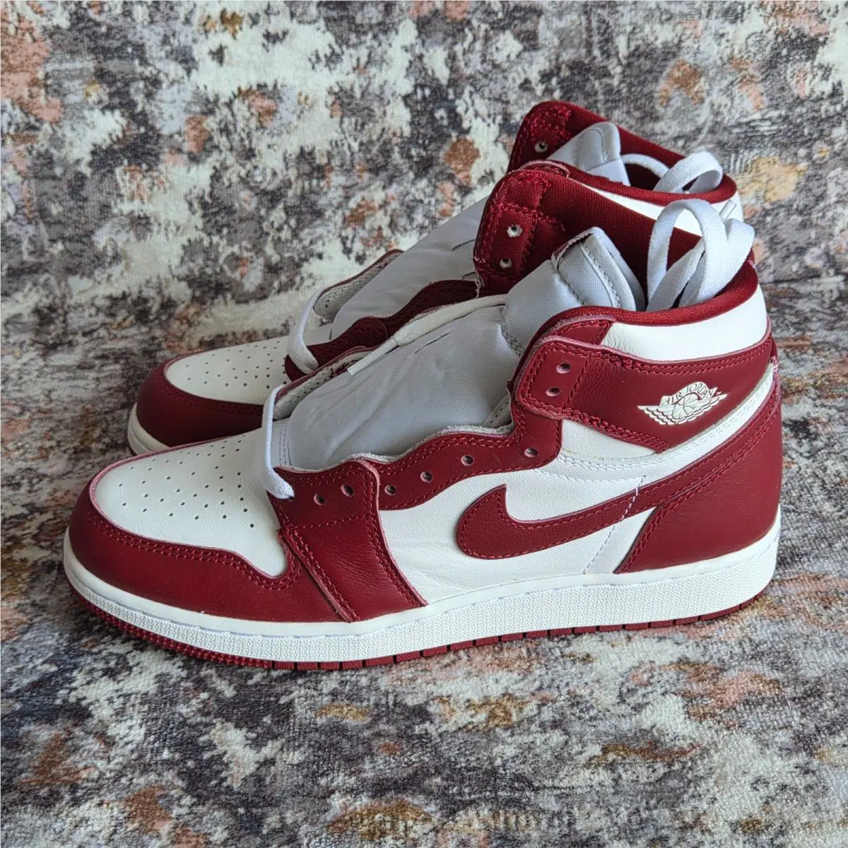 Nike shoes - Air Jordan 1 - Air - White / Team Red 2