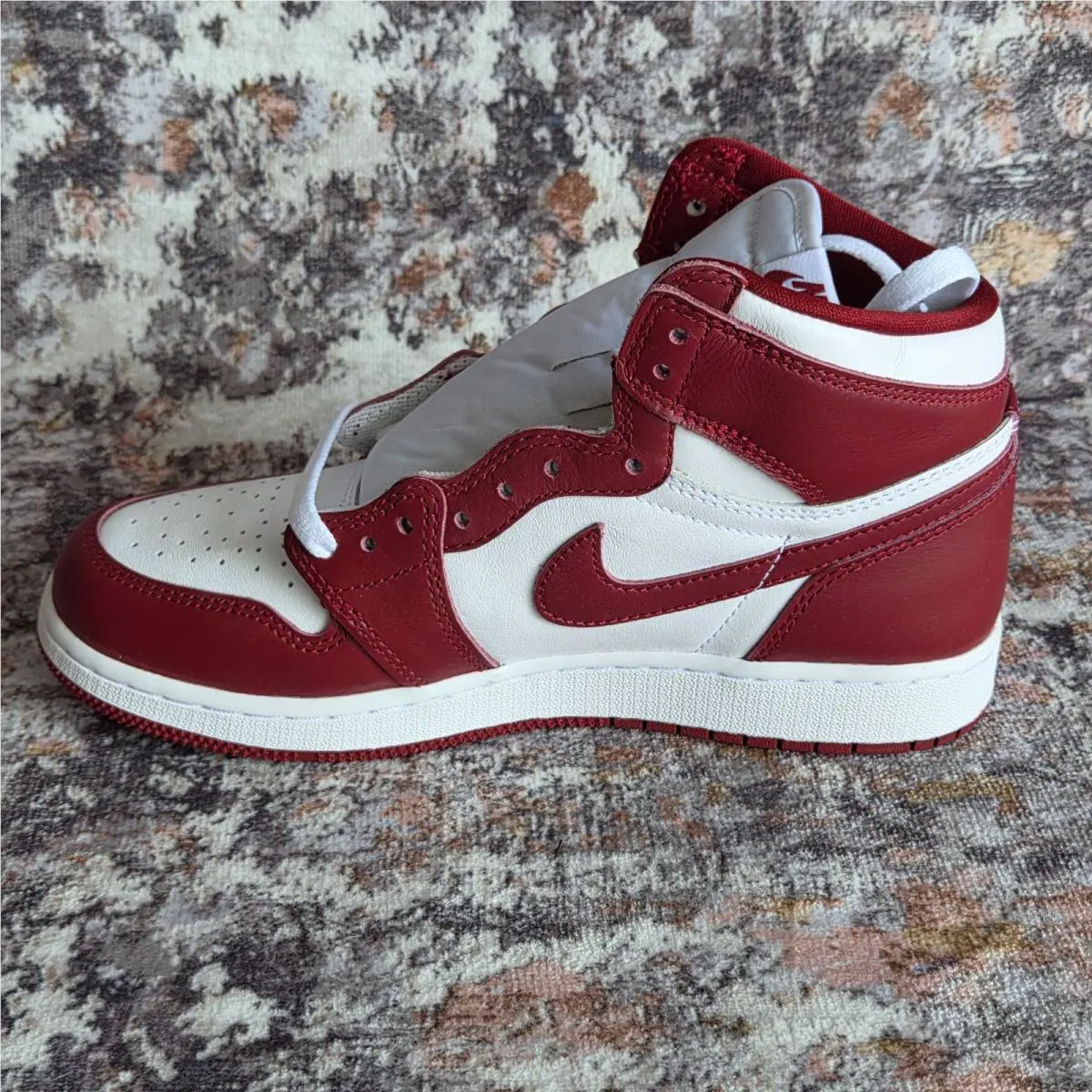 Nike shoes - Air Jordan 1 - Air - White / Team Red 5