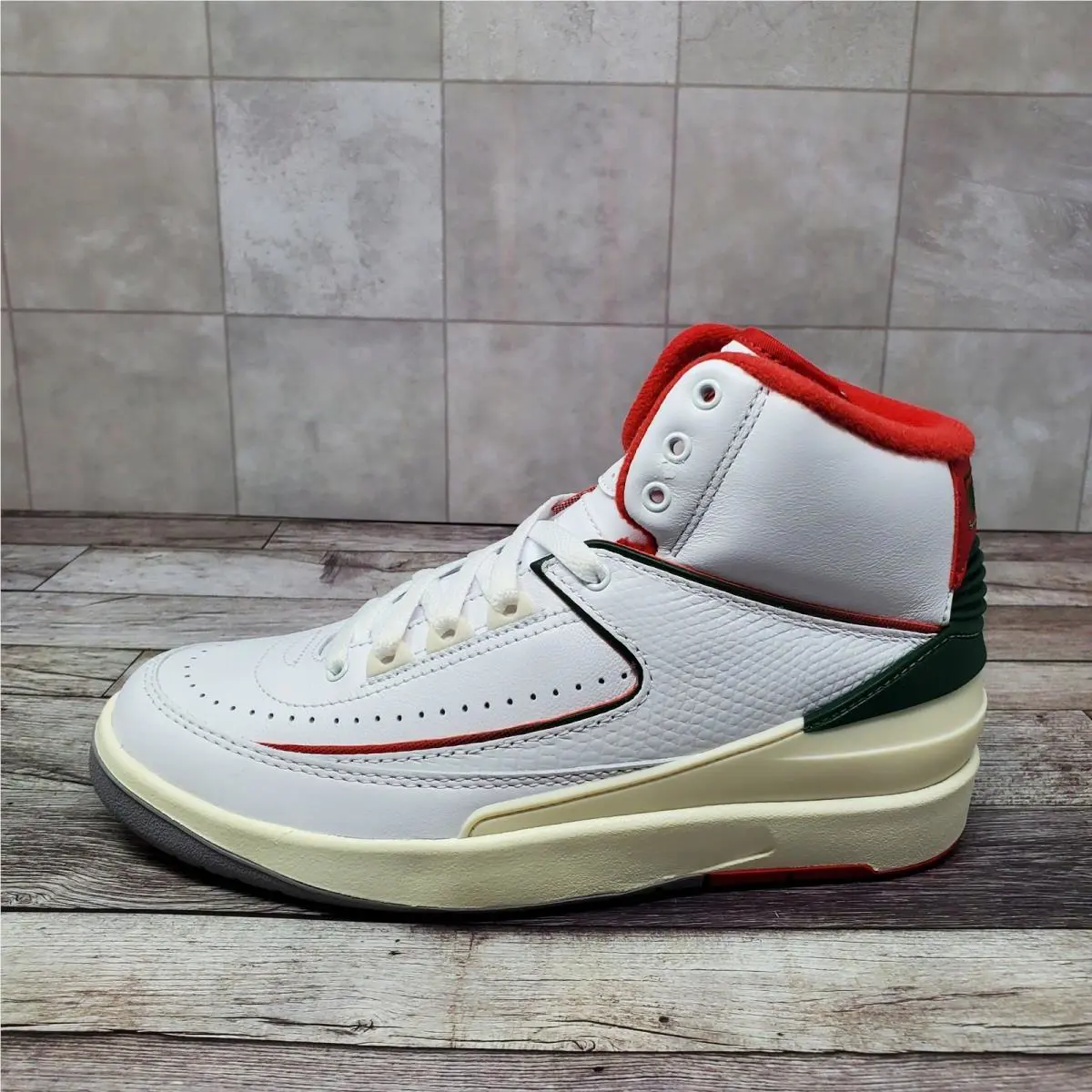 Nike shoes - Air Jordan 2 Retro GS - White 3