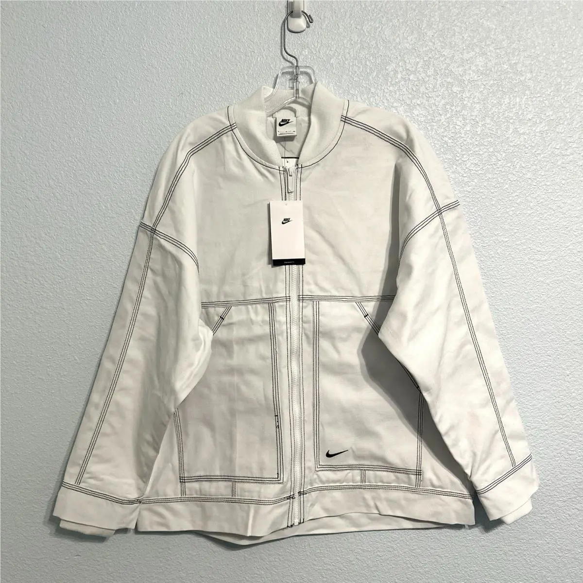 Nike Sportswear Women`s Small Oversized Graphic Cargo Jacket IB2037-121