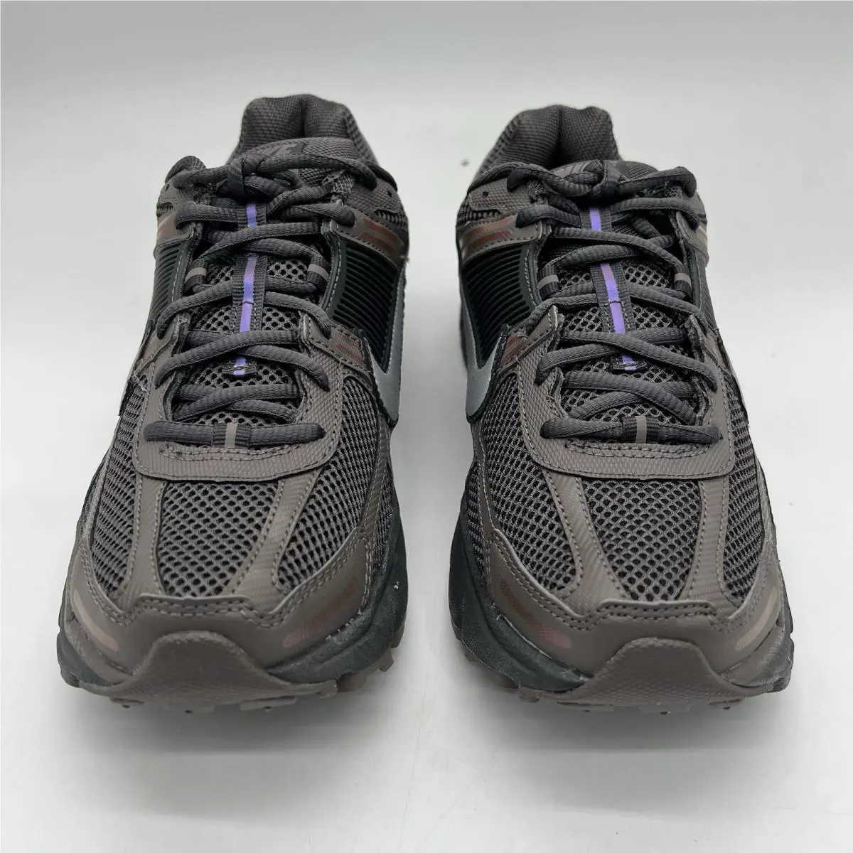 Nike shoes - Nike Vomero - Vomero - HF5493-201 - Brown 3