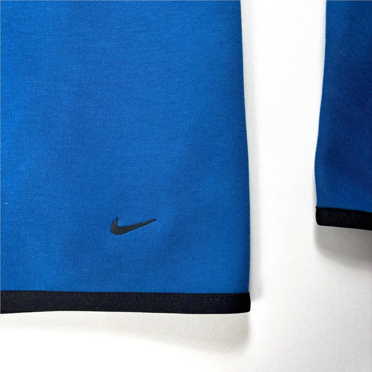 Nike clothing - Gray (UPC: 198488906065) 7