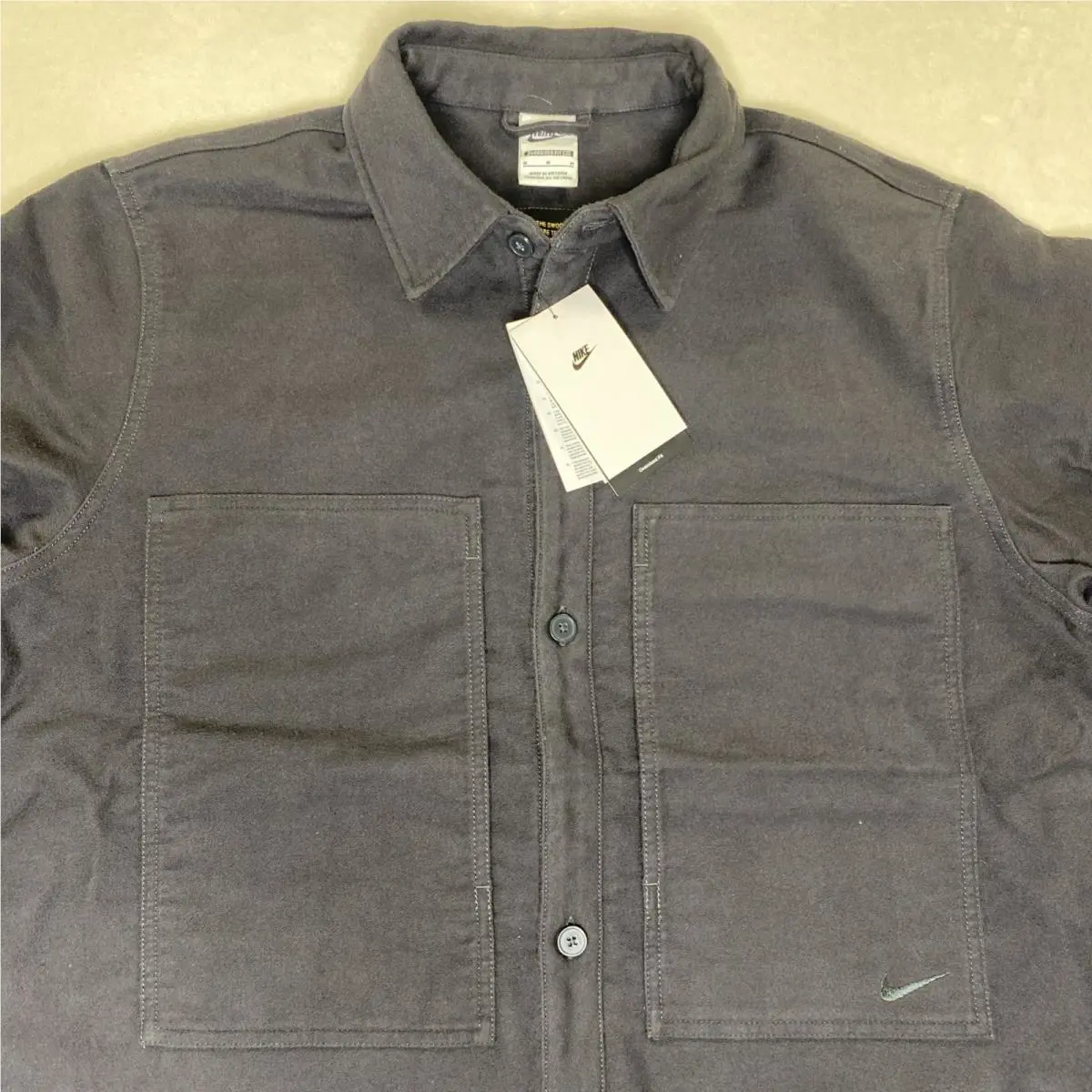 Nike clothing - nike life - life - F7742060 - Gray (UPC: 0197600916227) 0